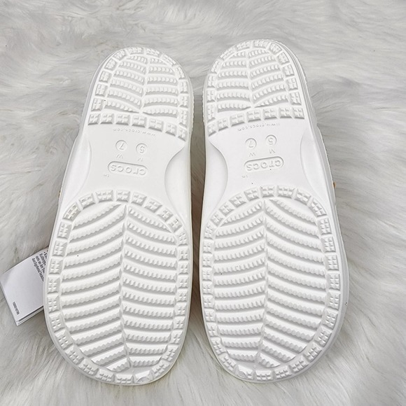 NWT Classic Crocs Size 7 Orange Sorbet Glitter Sandals - Picture 4 of 4